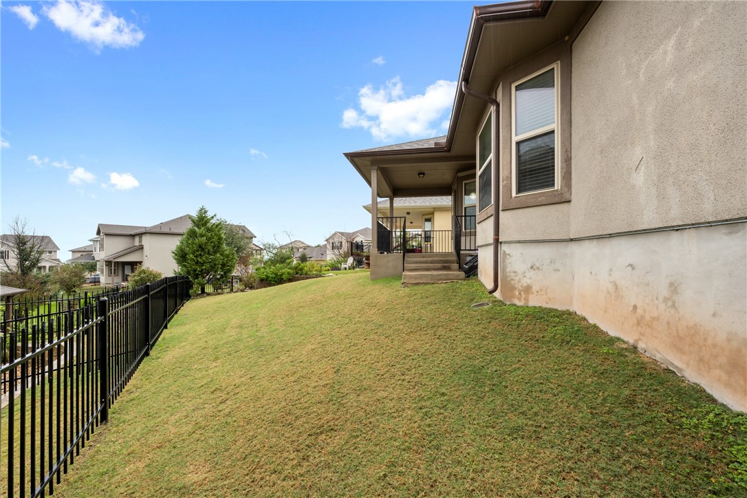 7310 Sunset Heights Circle, Unit F20 Austin, TX 78735 - Photo 28 of 32 a swimming pool with a outdoor seating yard and deck