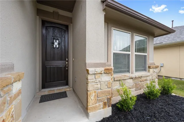 $2,695 | 7310 Sunset Heights Circle, Unit F20, Austin, TX 78735