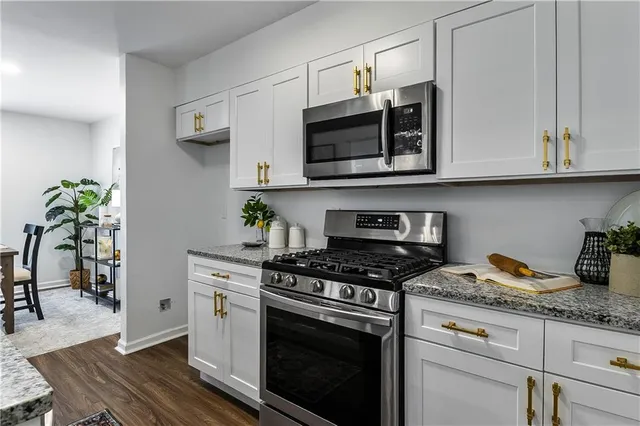 $308,000 | 502 Bridge Lane, Smyrna, GA 30082