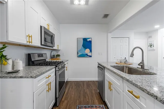 $308,000 | 502 Bridge Lane, Smyrna, GA 30082