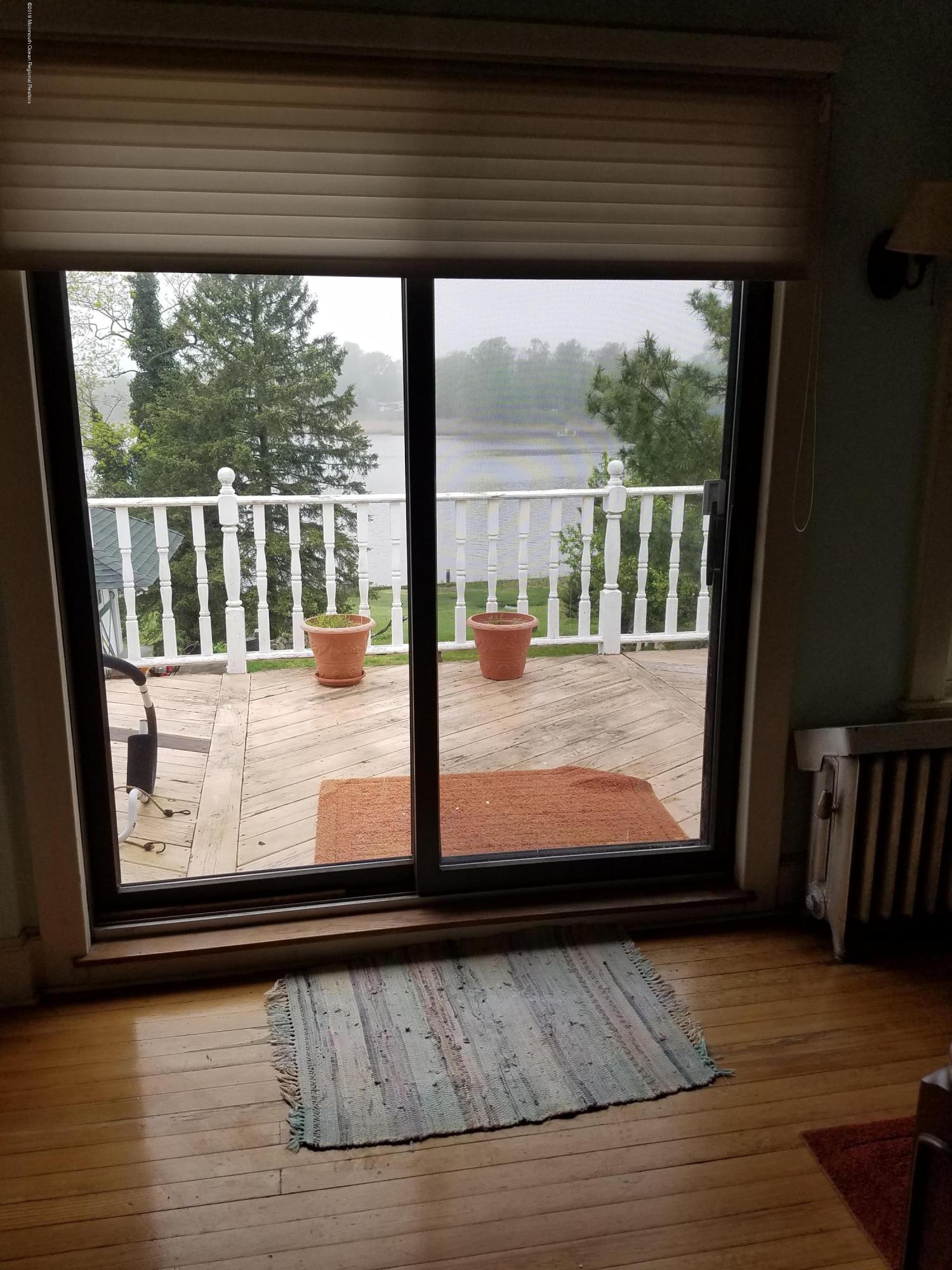 79 Rector Place Red Bank, NJ 07701 - Photo 23 of 42 MBR sliders to balcony