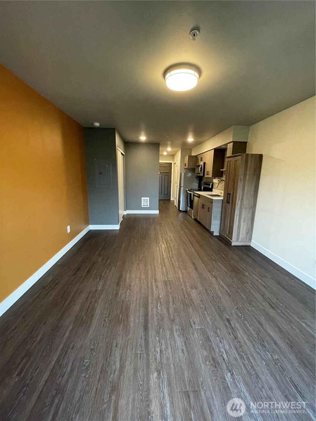 1882 Front Street, Unit 306 Lynden, WA 98264 - Photo 6 of 13