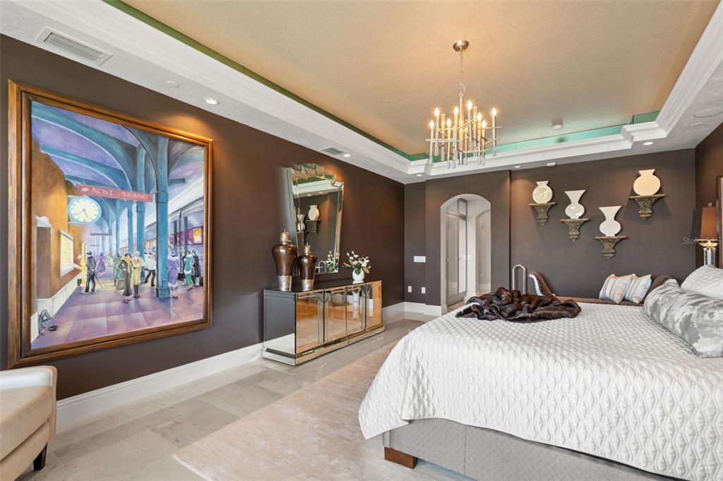 464 Golden Gate Point, Unit 703 Sarasota, FL 34236 - Photo 46 of 88