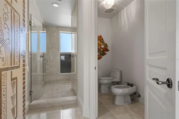 $3,995,000 | 464 Golden Gate Point, Unit 703, Sarasota, FL 34236