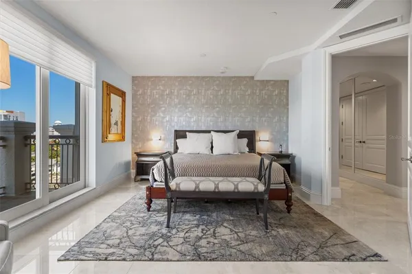 $3,995,000 | 464 Golden Gate Point, Unit 703, Sarasota, FL 34236