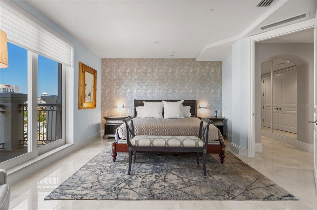 464 Golden Gate Point, Unit 703 Sarasota, FL 34236 - Photo 60 of 88