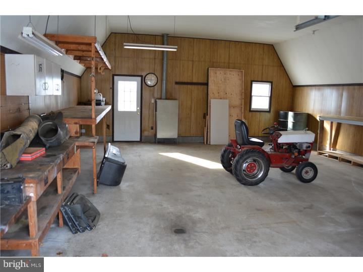 386 Grange Road Allentown, PA 18106 - Photo 4 of 16 Storage Shed