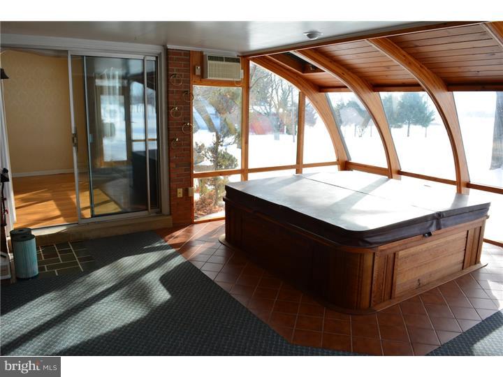 386 Grange Road Allentown, PA 18106 - Photo 9 of 16 Hot Tub