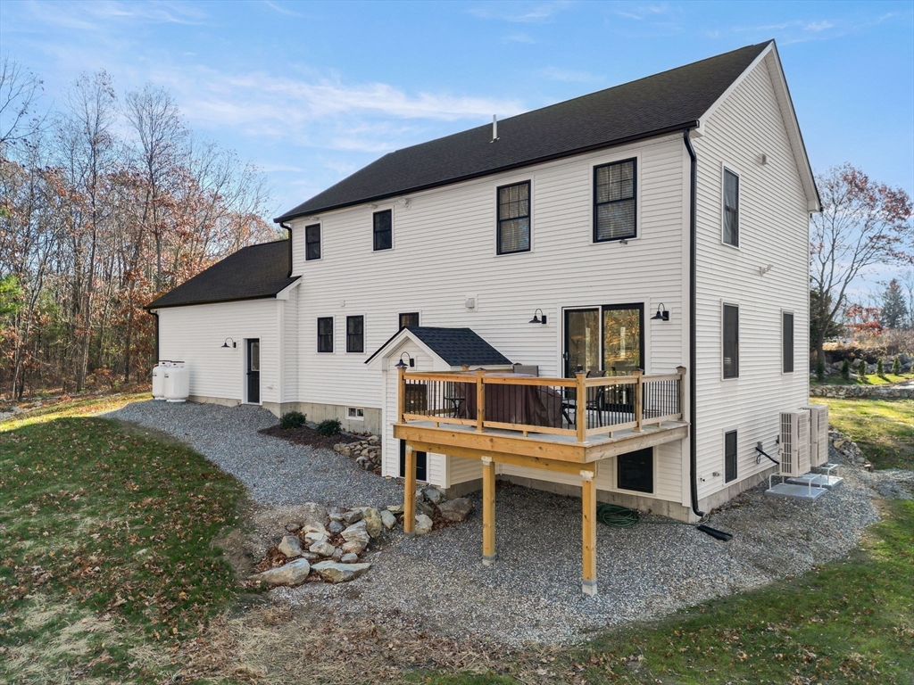 33 Downfall Road Newbury, MA 01922 - Photo 34 of 41