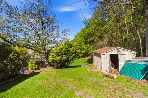 $1,050,000 | 40 Donald Drive, Hastings-on-Hudson, NY 10706
