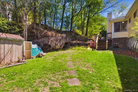 $1,050,000 | 40 Donald Drive, Hastings-on-Hudson, NY 10706