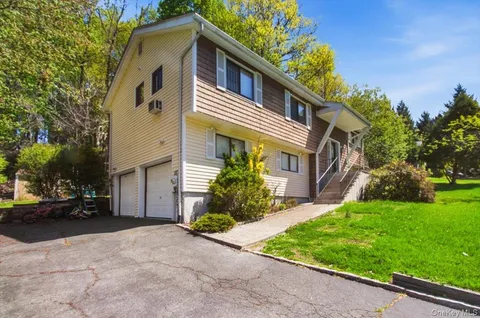 $1,050,000 | 40 Donald Drive, Hastings-on-Hudson, NY 10706