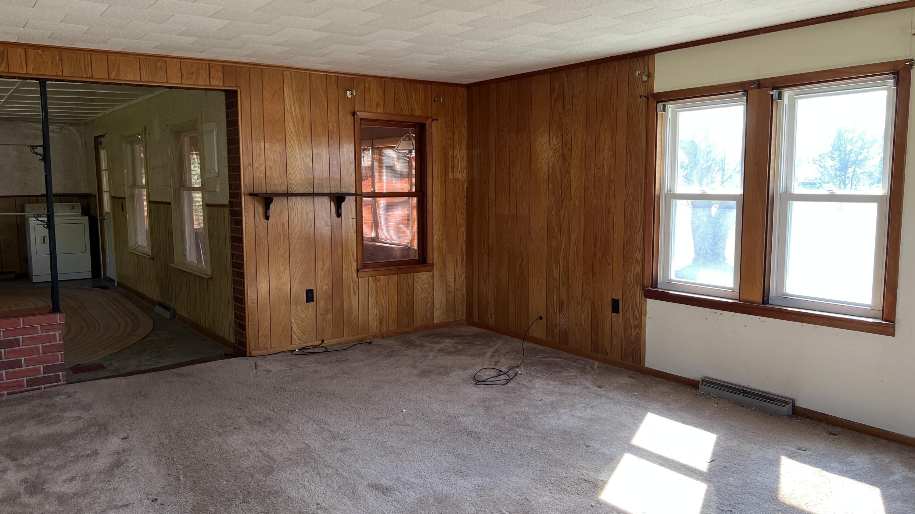 355 Tom Miller Road Plattsburgh, NY 12901 - Photo 18 of 34 IMG_9053(1)