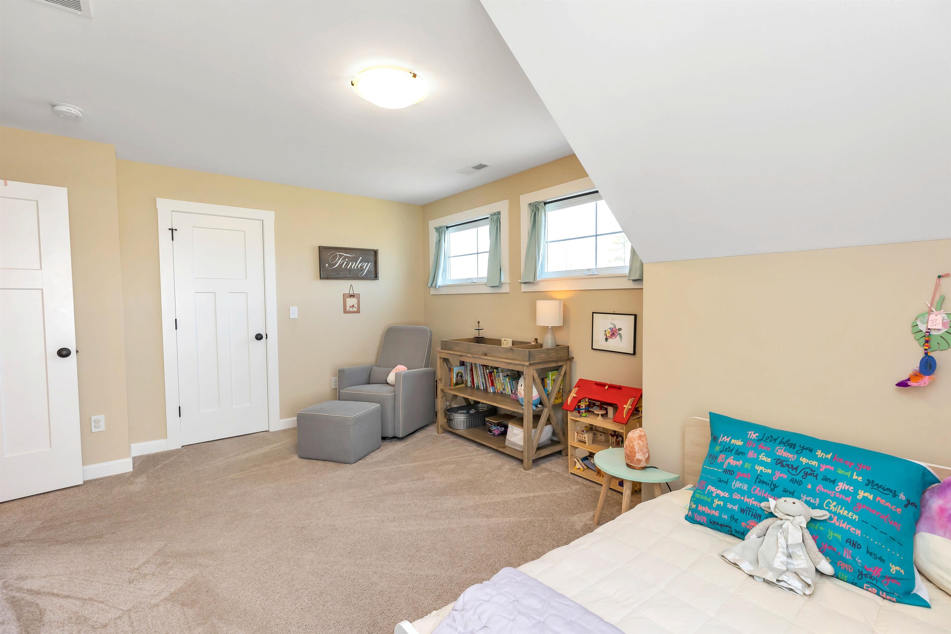 39 Calla Road Londonderry, NH 03053 - Photo 18 of 36