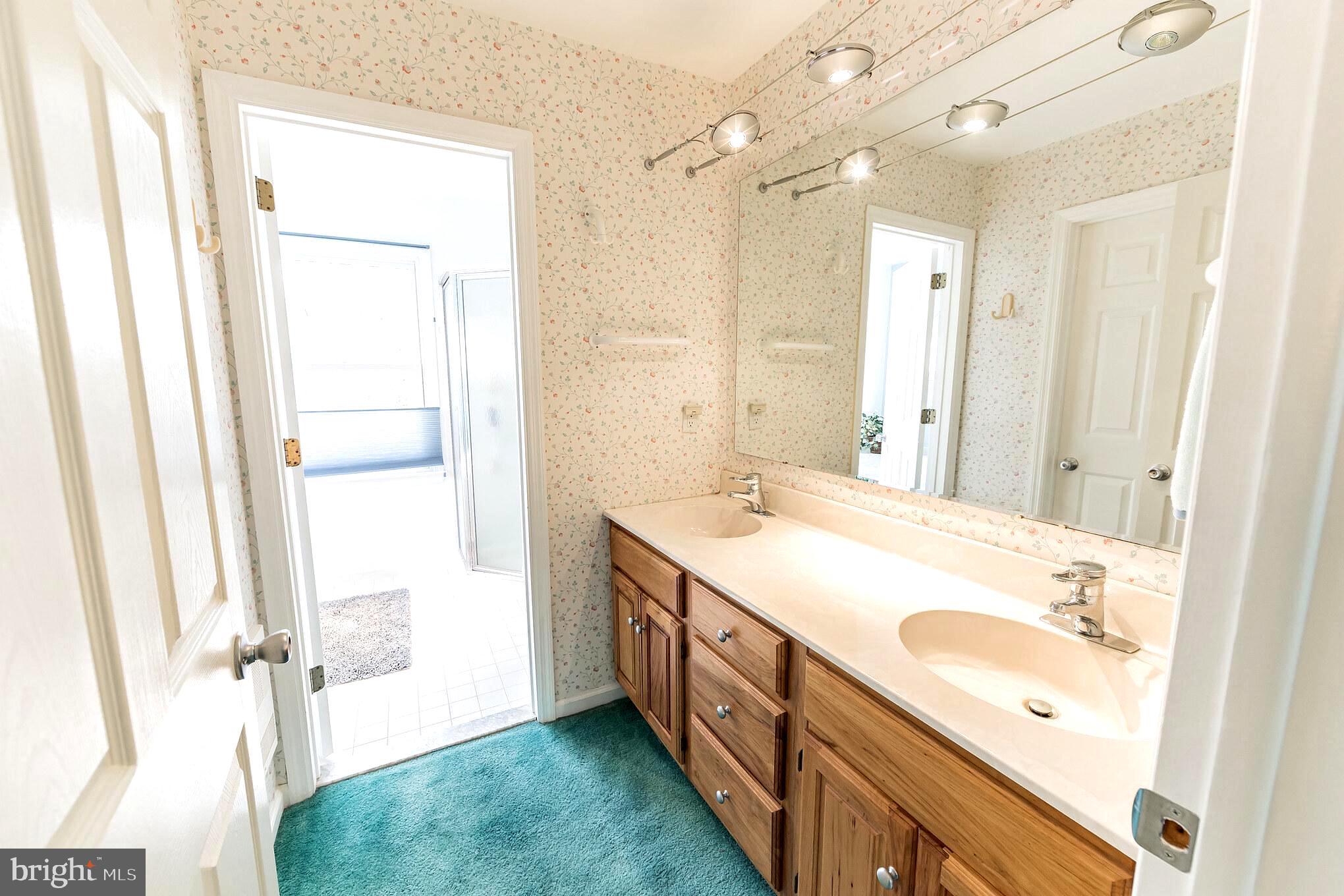 122 Stoney Ridge Road Landenberg, PA 19350 - Photo 15 of 29 Main bedroom dressing area
