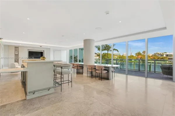 $6,825,000 | Bay Harbor Islands, Bay Harbor Islands, FL 33154