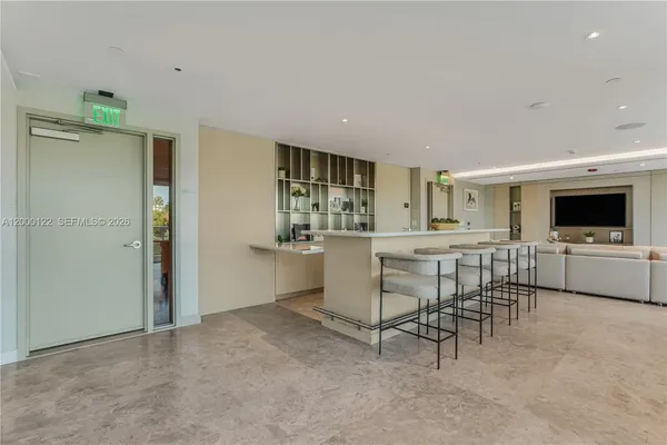 $6,825,000 | Bay Harbor Islands, Bay Harbor Islands, FL 33154