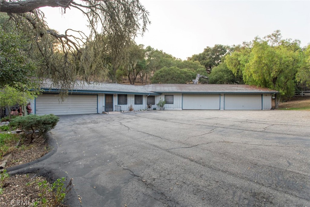 4260 Oak View Road Santa Ynez, CA 93460 - Photo 52 of 75