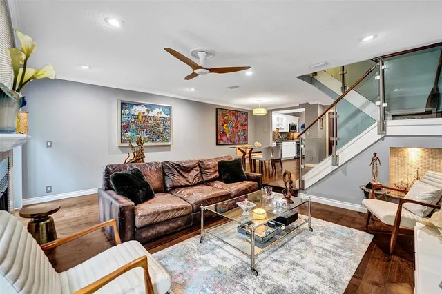 $895,000 | 810 Southeast 2nd Street, Unit F, Fort Lauderdale, FL 33301