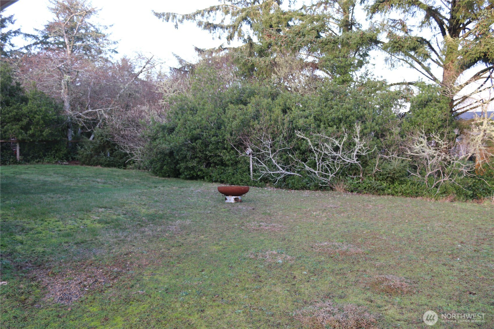 137 Spruce Loop Southwest Ocean Shores, WA 98569 - Photo 34 of 37