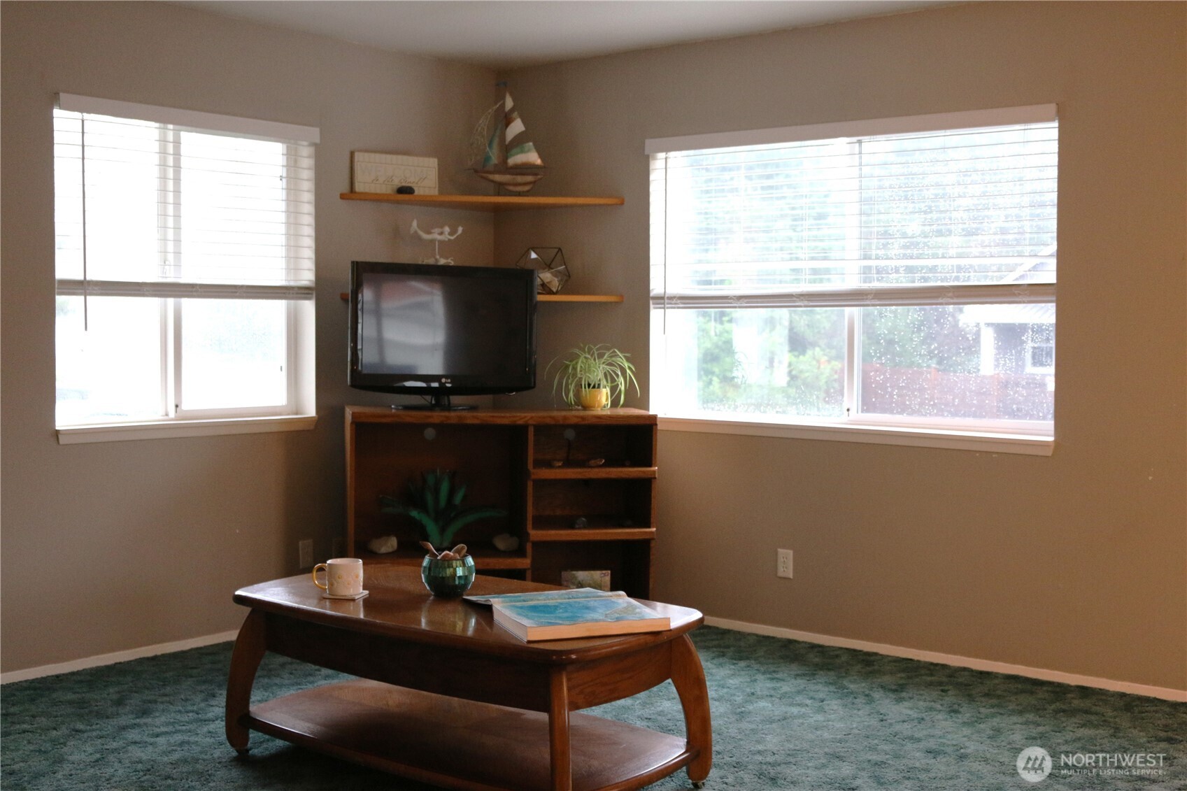 137 Spruce Loop Southwest Ocean Shores, WA 98569 - Photo 9 of 37