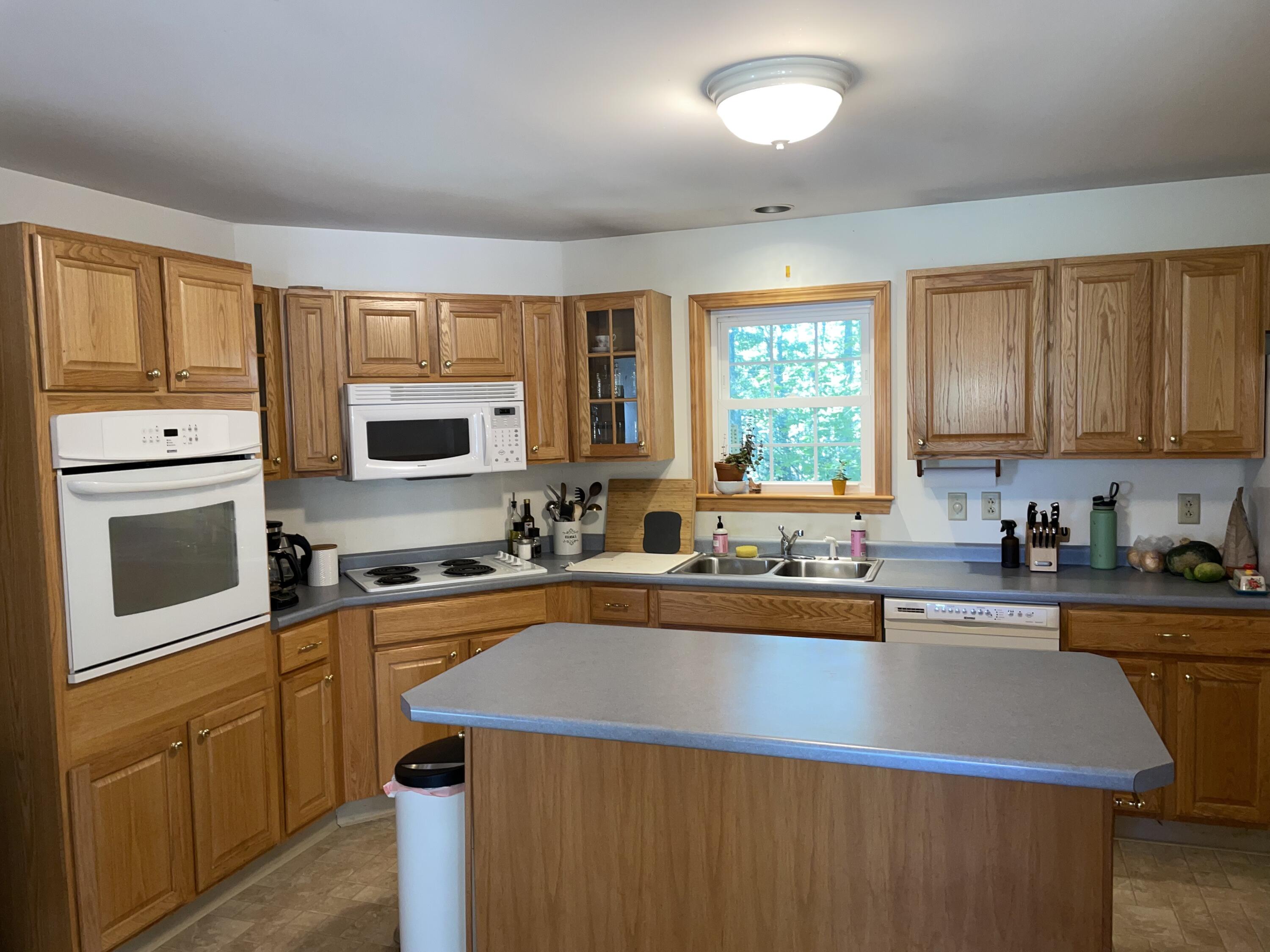 16 Conners Road Bucksport, ME 04416 - Photo 7 of 34 IMG_1629