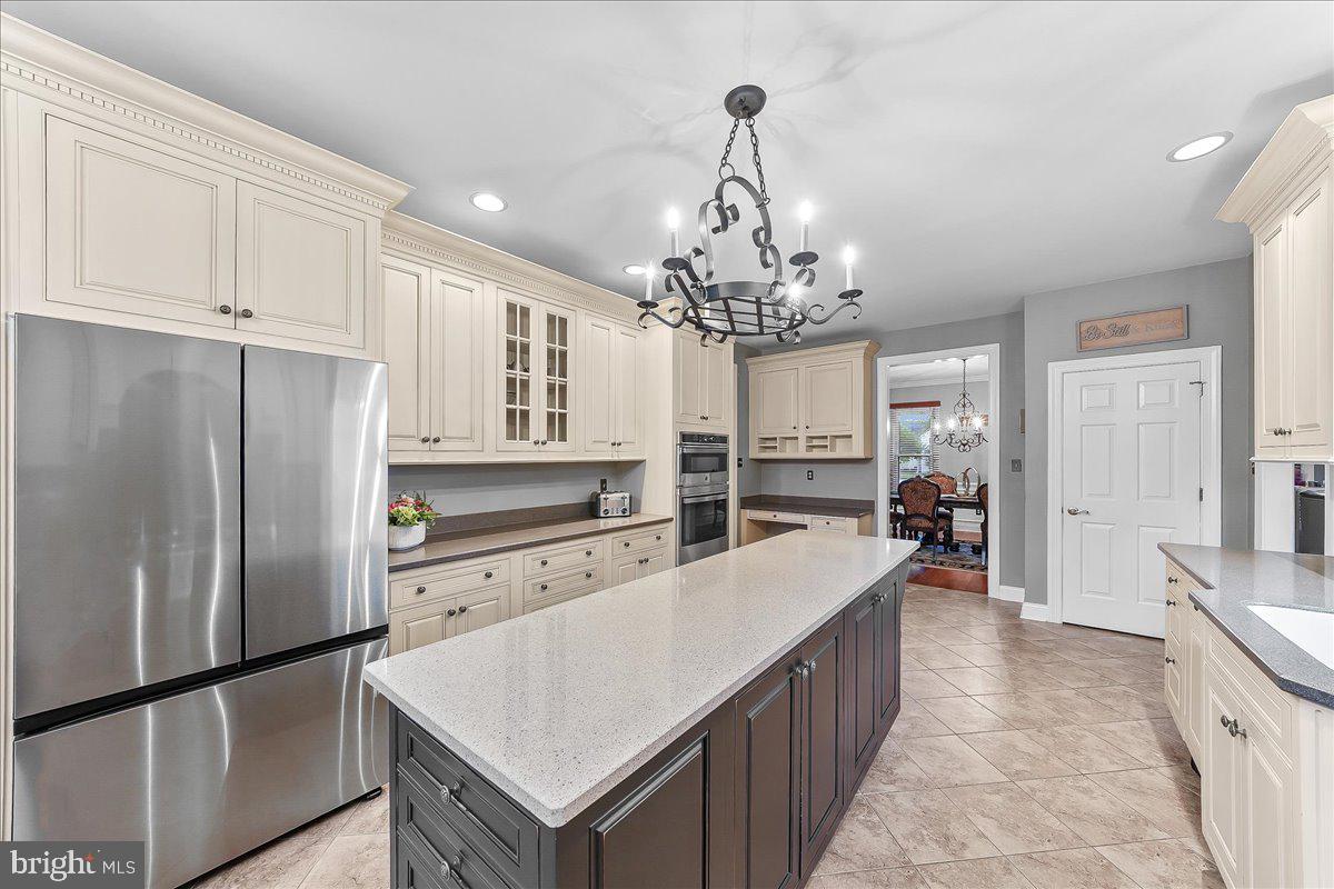 51 Ridings Way Chadds Ford, PA 19317 - Photo 22 of 57 Elegant kitchen with modern charm.