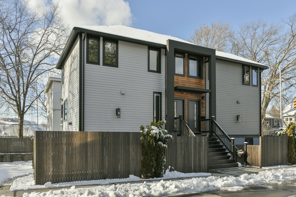 63 Alpine Street, Unit 1 Cambridge, MA 02138 - Photo 1 of 27 a front view of house