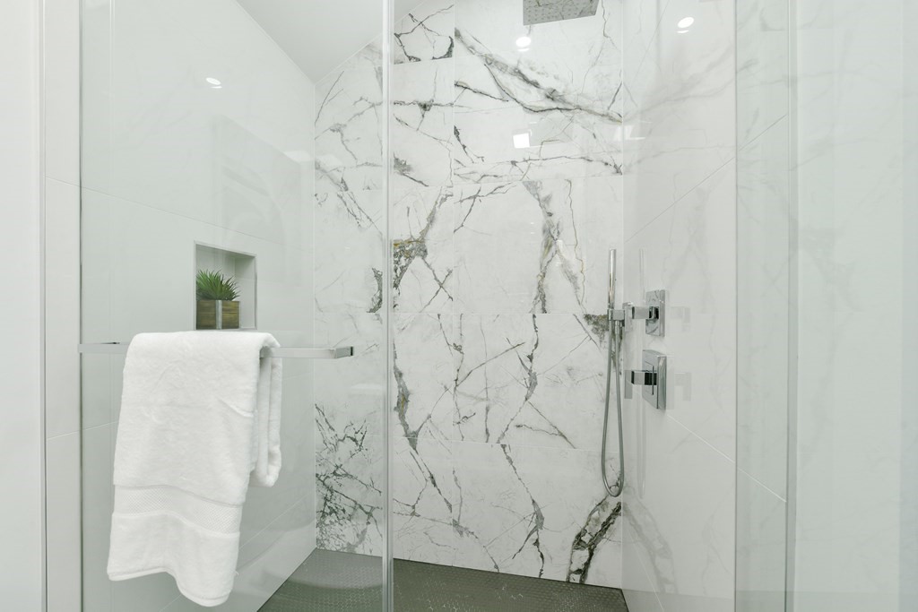 63 Alpine Street, Unit 1 Cambridge, MA 02138 - Photo 16 of 27 a bathroom with a shower