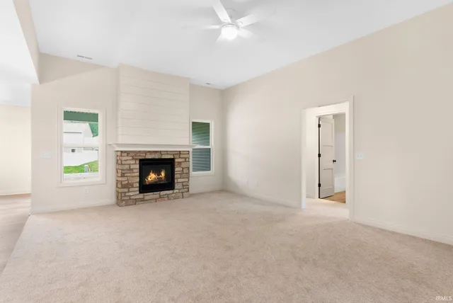 $339,900 | 14283 Kidd Creek Crossover, Fort Wayne, IN 46845