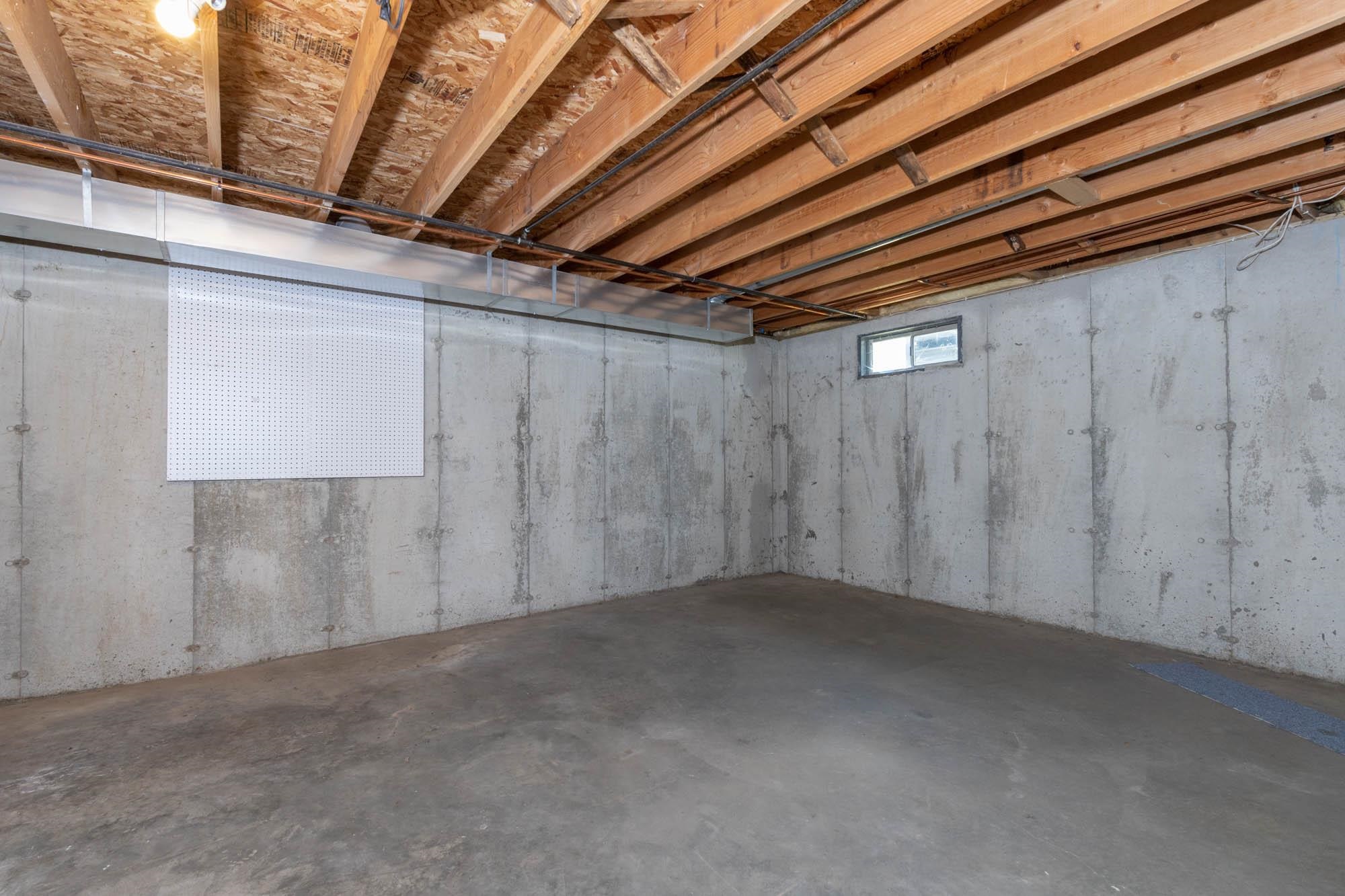 10686 Meadowsweet Lane Roscoe, IL 61073 - Photo 26 of 33 a view of an empty room