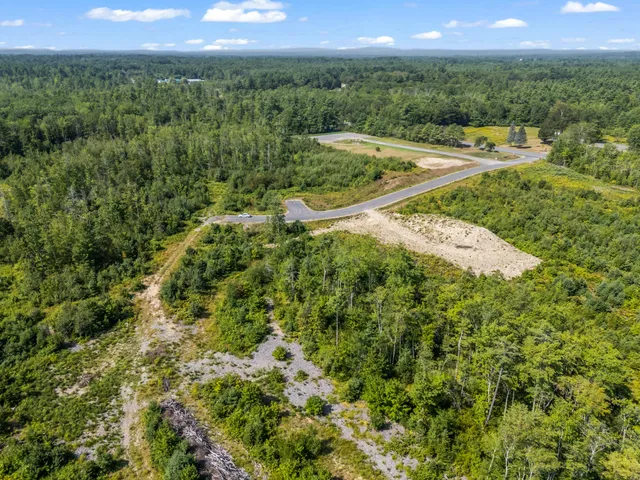$789,000 | Lot 2 Commerce Drive, Buxton, ME 04093