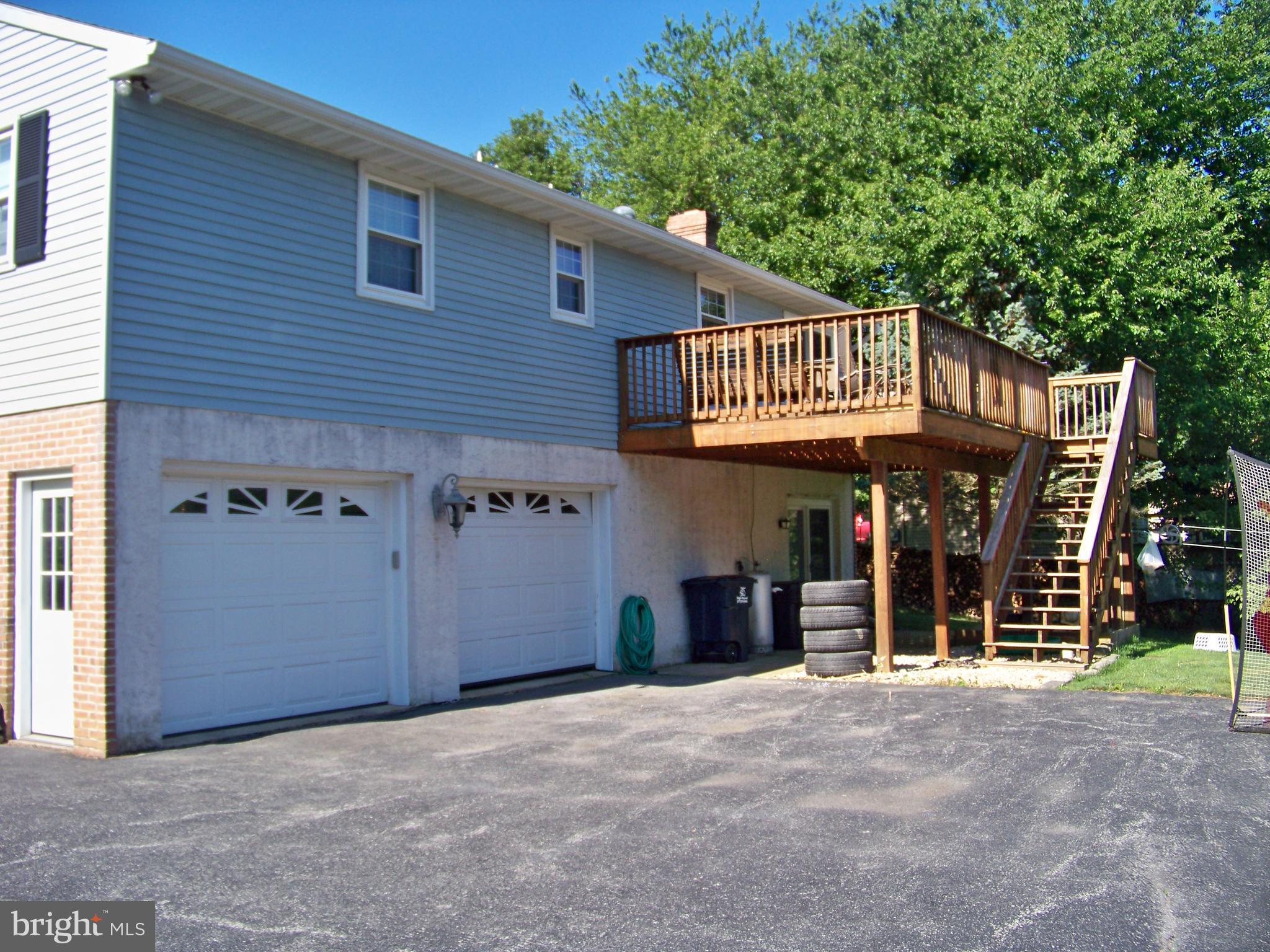 151 Reservoir Road Strasburg, PA 17579 - Photo 5 of 9 Large 12' x 25' Rear Deck