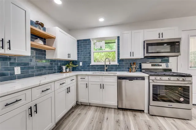 $327,000 | 909 Lexington Drive, Irving, TX 75061