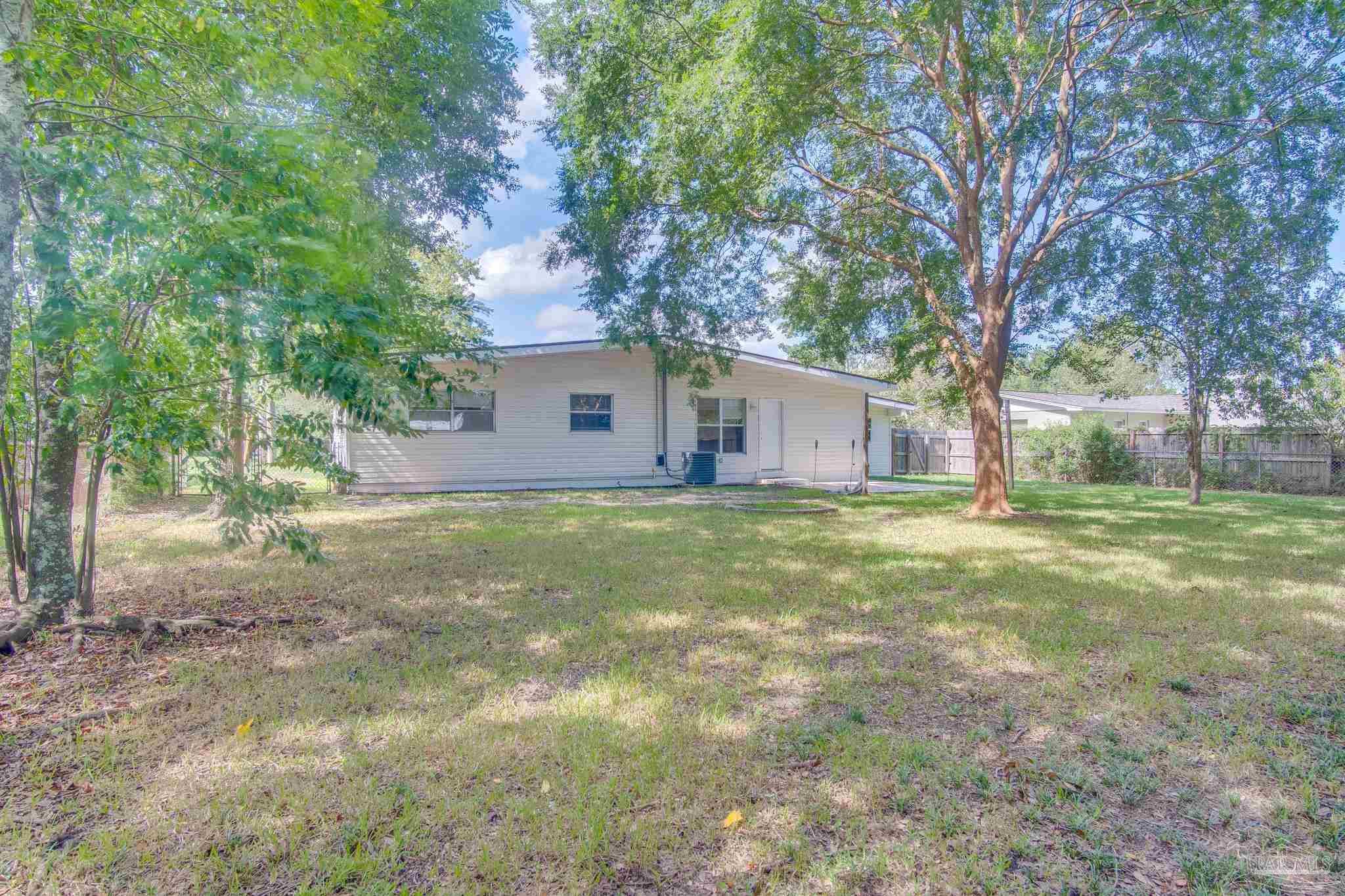 3371 Wellington Road Pensacola, FL 32504 - Photo 34 of 39