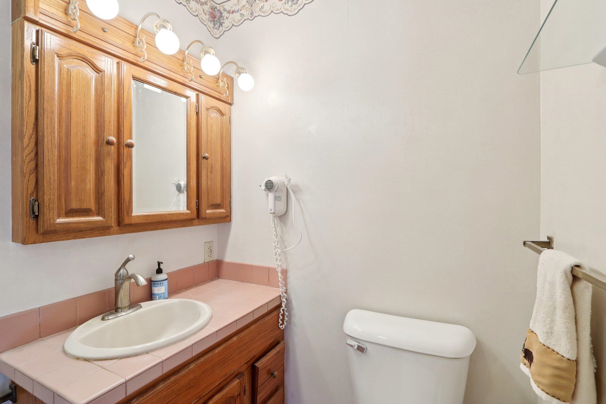 5501 Comanche Way Madison, WI 53704 - Photo 27 of 74