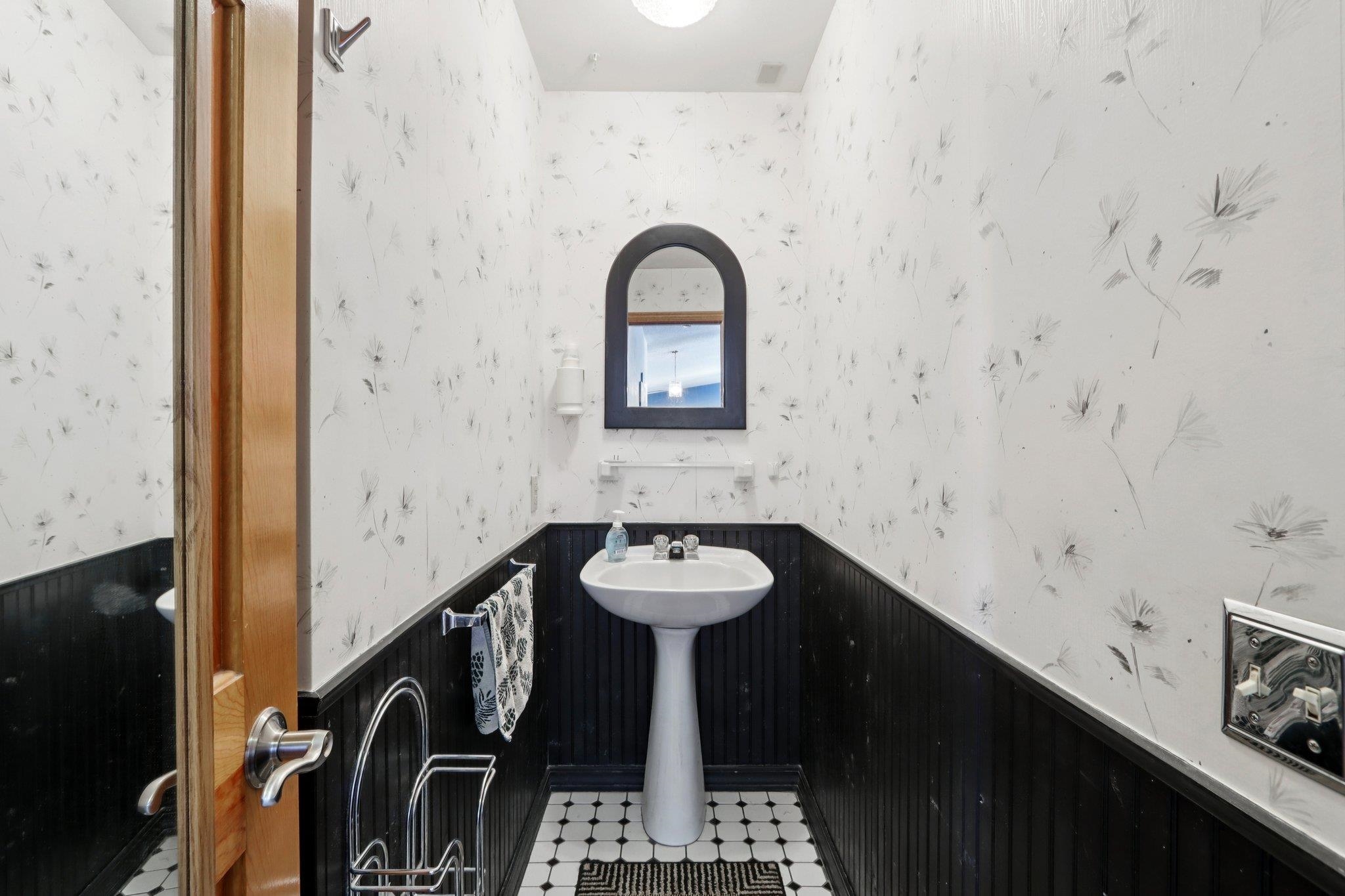 5501 Comanche Way Madison, WI 53704 - Photo 28 of 74