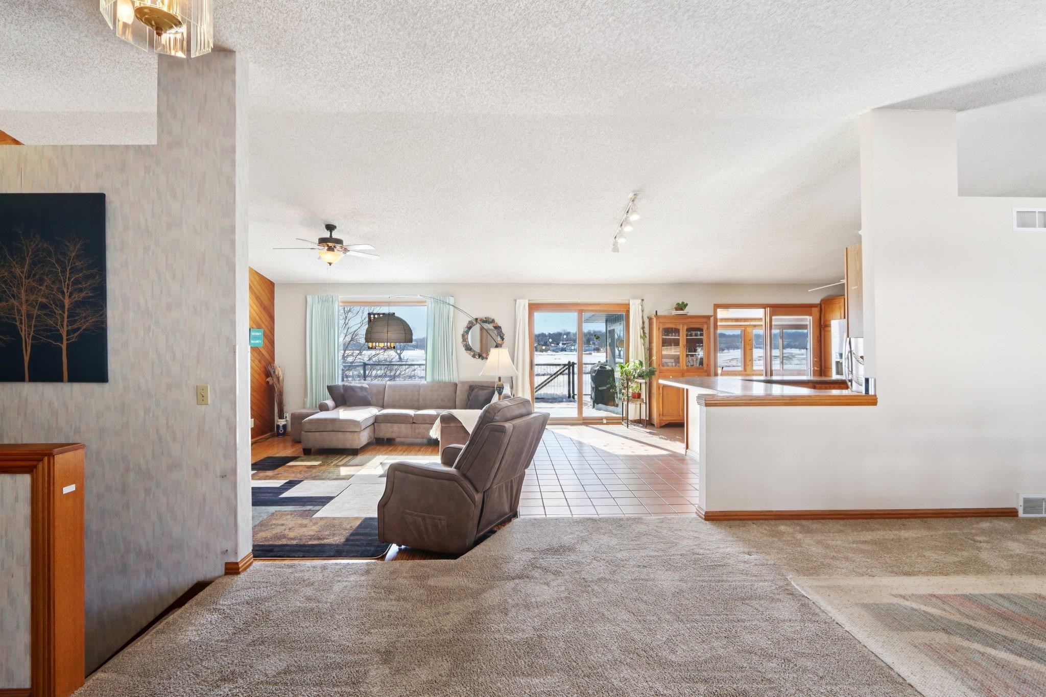 5501 Comanche Way Madison, WI 53704 - Photo 7 of 74