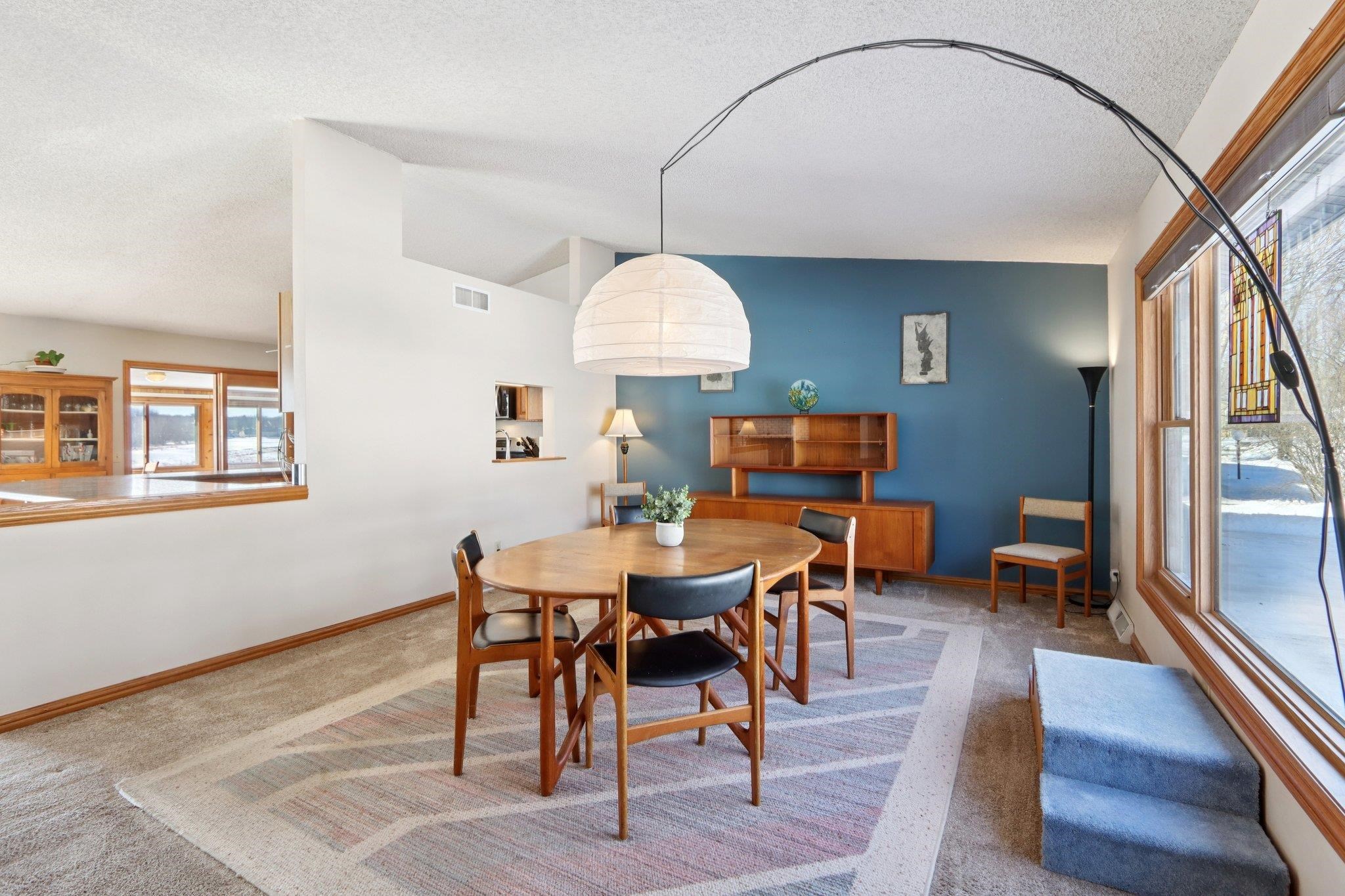 5501 Comanche Way Madison, WI 53704 - Photo 8 of 74