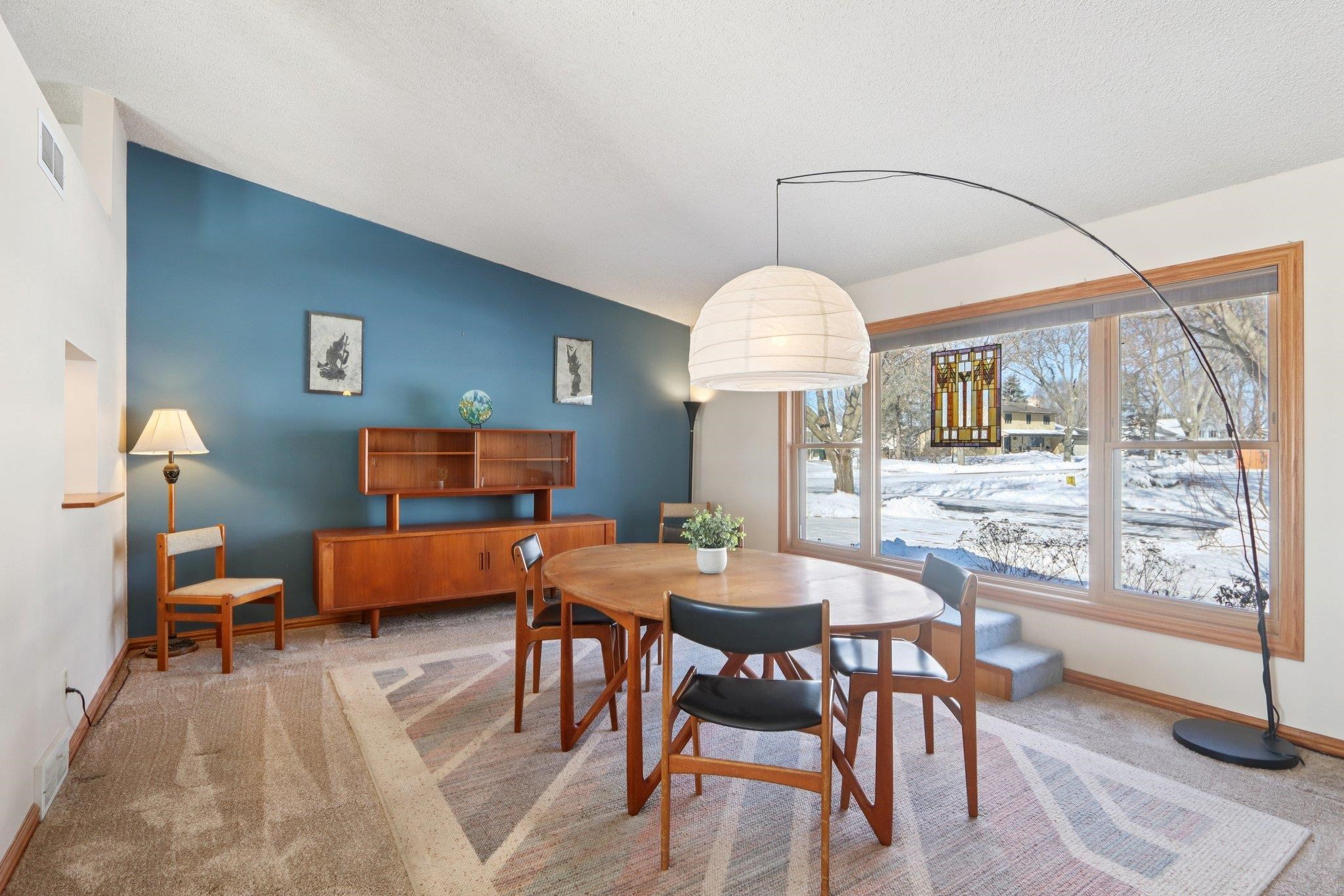 5501 Comanche Way Madison, WI 53704 - Photo 9 of 74