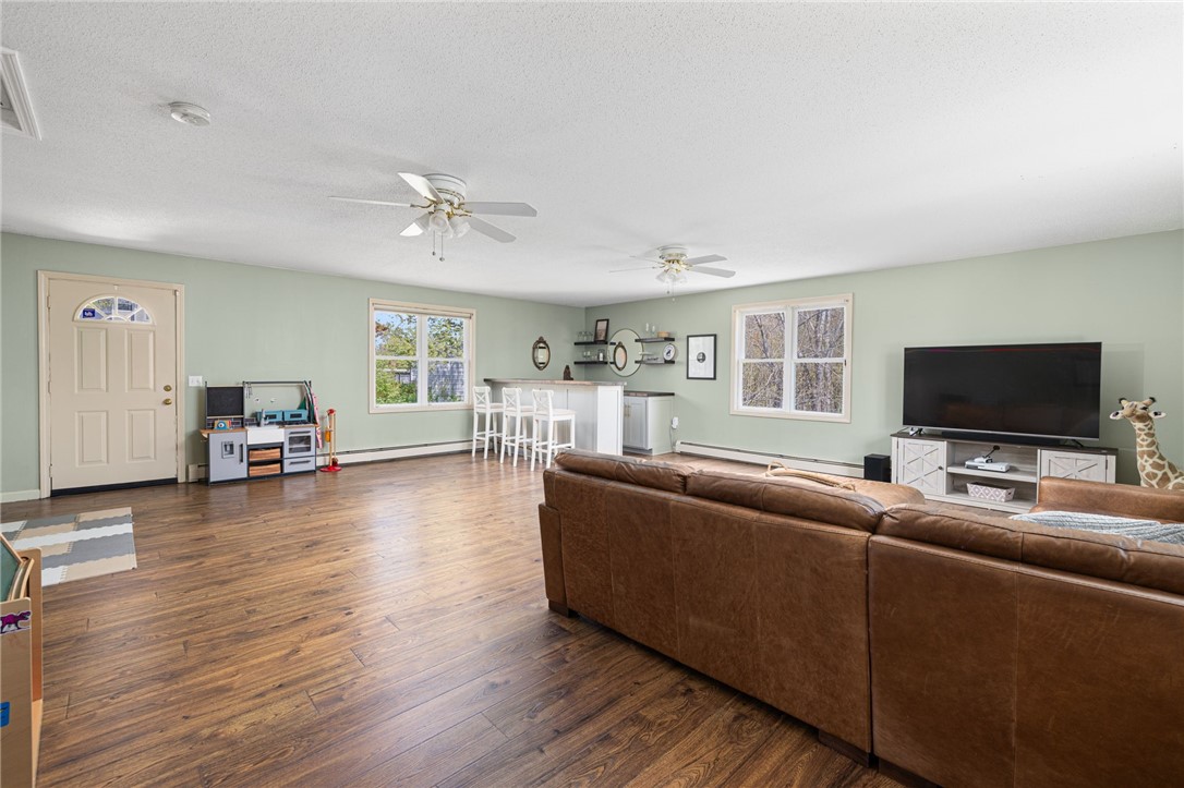 6 Country Road Warren, RI 02885 - Photo 20 of 50