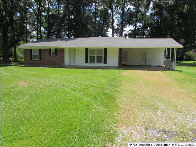 241 Crestfield Road Coldwater, MS 38618 - Photo 1 of 15 Primary Photo