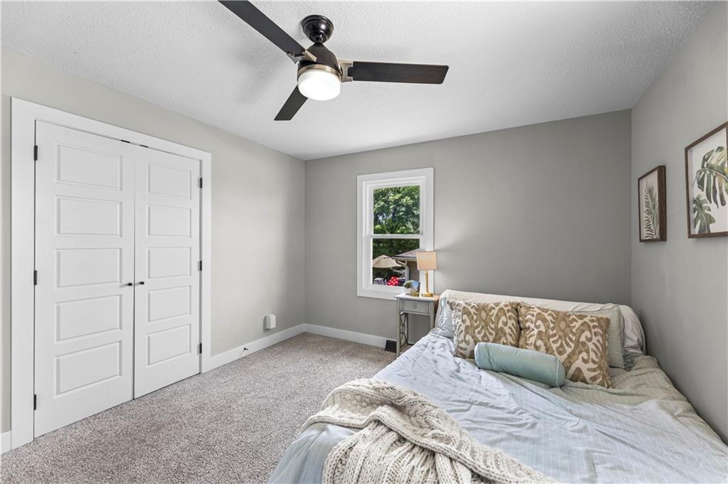 13101 Northwest Porter Road Parkville, MO 64152 - Photo 20 of 44