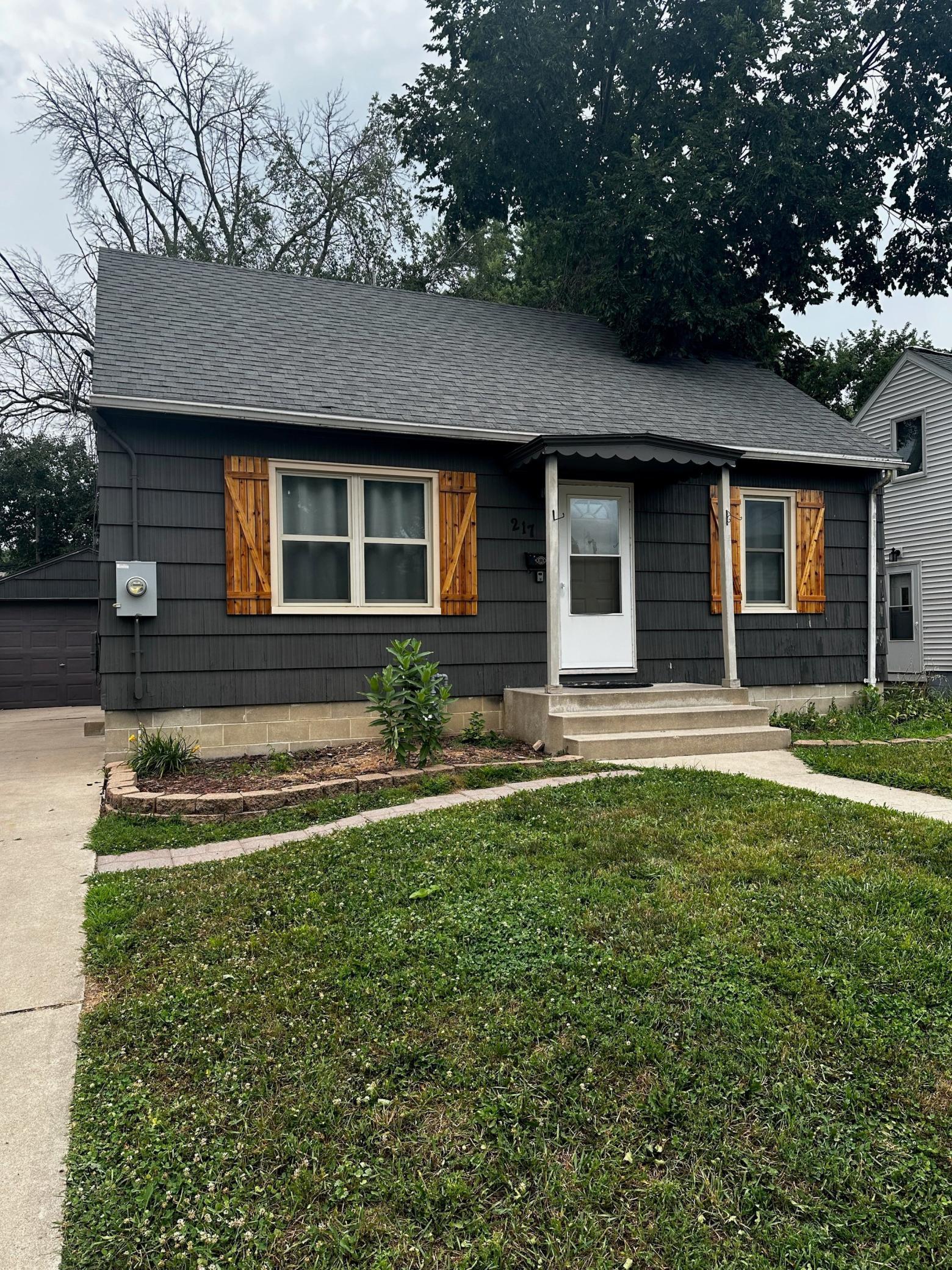 217 11 1/2 Street Southeast Rochester, MN 55904 - Photo 1 of 1 Gallery Image 1