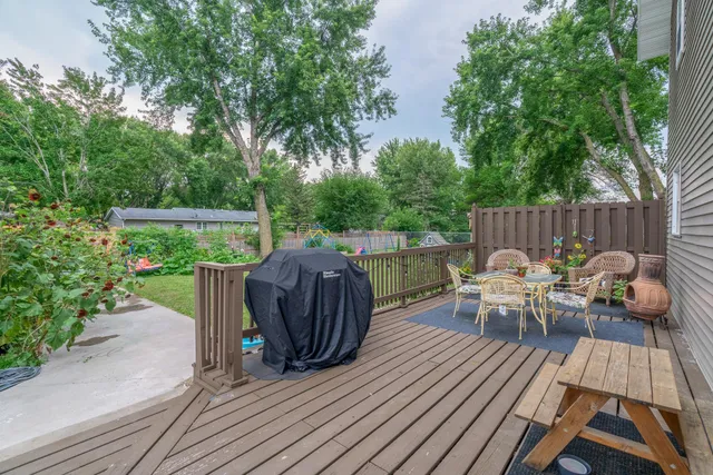 $269,000 | 503 Central Avenue South, Mapleton, MN 56065