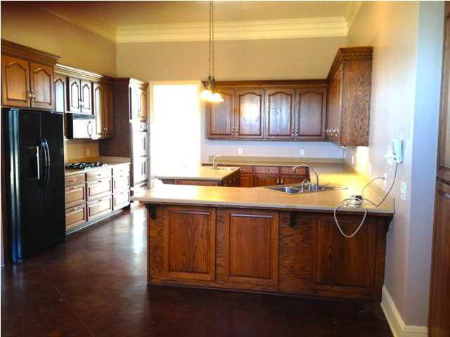 1785 Potato House Road Edwards, MS 39066 - Photo 13 of 35 Kitchen