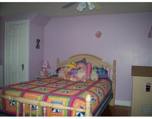 210 Woodcliff Road Newton, MA 02461 - Photo 5 of 9 Gallery Image 5