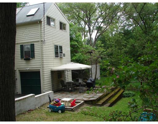 210 Woodcliff Road Newton, MA 02461 - Photo 8 of 9 Gallery Image 8
