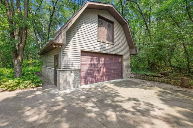 $1,400,000 | 26366 Xylite Street Northeast, Isanti, MN 55040