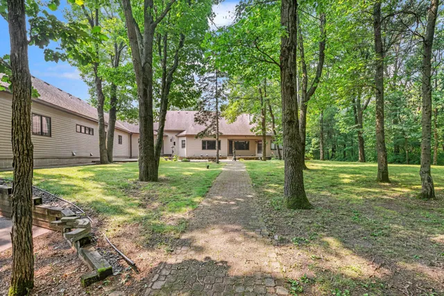 $1,400,000 | 26366 Xylite Street Northeast, Isanti, MN 55040